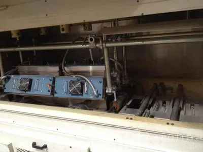USED 2003 MAKOR UV LINE FOR MOULDINGS