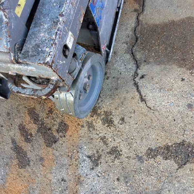 USED 2013 Skyjack SJ3219