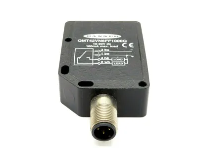 NEW BANNER QMT42VN6FF1000Q SENSOR