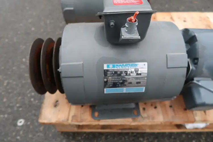 New | in-Stock MARATHON ELECTRIC UPL182TTDR8239AB Motors (misc) British Columbia CA | Lenmark #247740