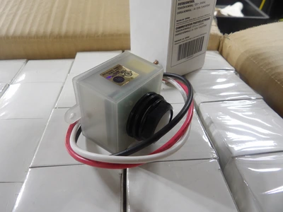 Used _UNKNOWN_ _UNKNOWN_ Photoelectric Sensors Michigan US | Miedema Asset Management Group #1320137