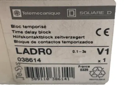 NEW TELEMECANIQUE /SQUARE D LADR0 CONTACT BLOCK