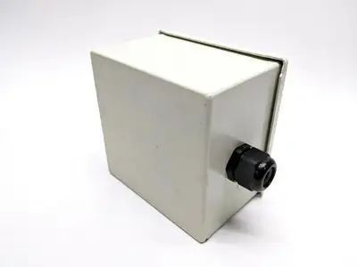 Used Hammond 6” x 6” x 4” Inch Electrical Enclosure Electrical Boxes Michigan US | Maverick Industrial Sales #1400960