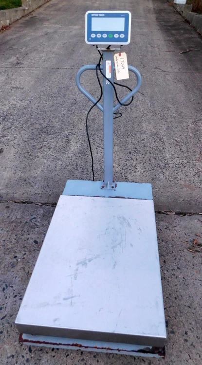 Used METTLER TOLEDO IND 231 IND 231 Platform Scales New Jersey US | Champion Trading Corporation #424520