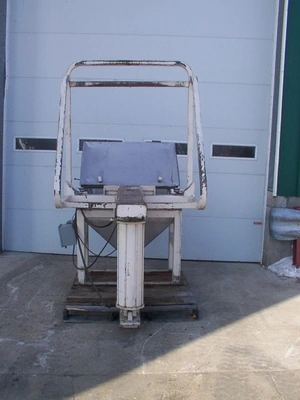 Used _UNKNOWN_ _UNKNOWN_ Tote Dumper Minnesota US | A&I Equipment #1317969