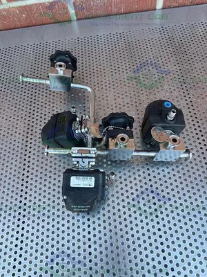 USED 5 ITT PURE FLO .5-316L- RA20MAX 6 WAY DIAPHRAGM VALVE W/ 1/2" SANITARY FITTING