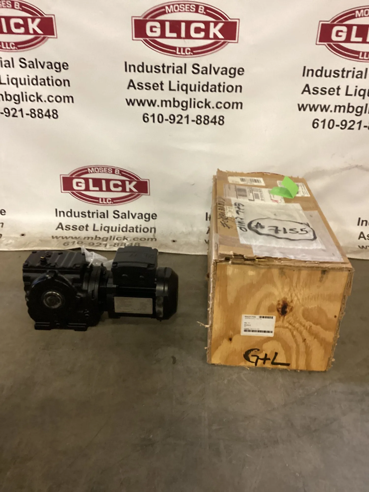 Sew-Eurodrive SA47 DR63LA Gear Drive/Speed Reducer 0.25kW 201:1 3PH -NIB