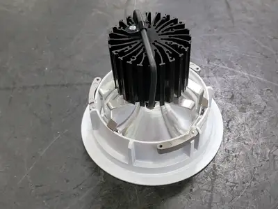 NEW LUMINII AR3D-FL-A90-645-35-10-00-01-01