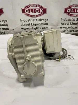 Sew-Eurodrive SA47/T DRS71M4/MM05/MO/AZZK Gear/Speed Reducer/Gearmotor 29:1 3PH