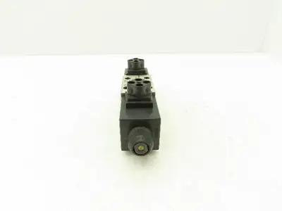Continental Hydraulics VSD03M-2A-G-42L-A Directional Control Solenoid Valve 24V
