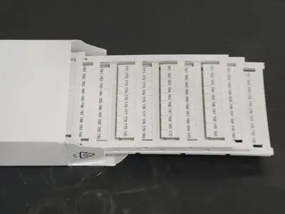 NEW ALLEN-BRADLEY 1492-MS6X12H151-200