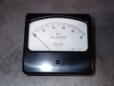 Triplet Electrical Instruments  Dc Volt Meter