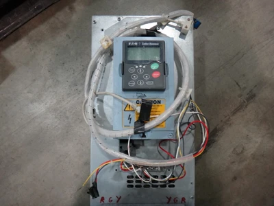 USED EATON CUTLER HAMMER SVX040A1-4A1N1