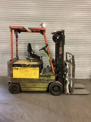 Hyster E50XL Electric Forklift / 24” Paper Roll Grab Forklift 48V