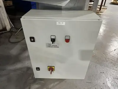 Modesta MFU5000 15 HP 5,000 CFM Interior Dust Collector-Demo Unit!