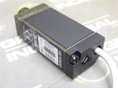 SMC NIS1000-N01-X201 Pressure Switch 14 - 56 PSI 0.1 to 0.4 MPa New