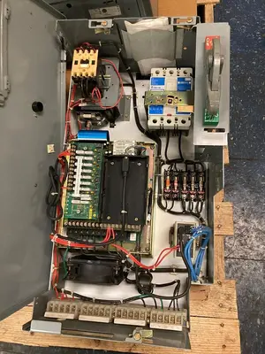 Used ALLEN-BRADLEY YUB806424/1AO Variable Speed Drives | Surplus Asset Holdings #1227478