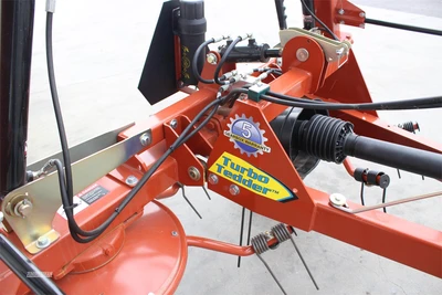 New | in-Stock 2026 PEQUEA HT4102 Tedders Pennsylvania US | Zimmerman Farm Service #1410115