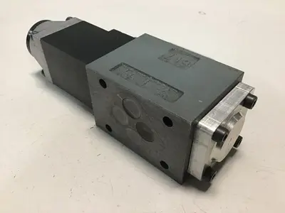USED REXROTH 4WE6Y151/AG24N9K4V