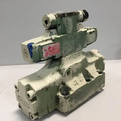 USED YUKEN DHG-06-3C31-5037
