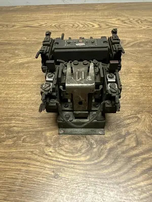 Used GE CR7006C101Q Starters | Surplus Asset Holdings #1205086