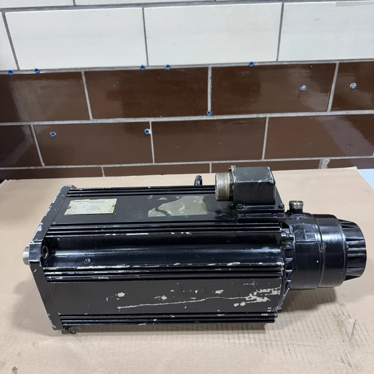 Used Indramat Bosch Group MAC112C-0-ED-4-C/130-A-1/WI520LX/S05 Motors (misc) Indiana US | J&J Industrial Supply #1074722