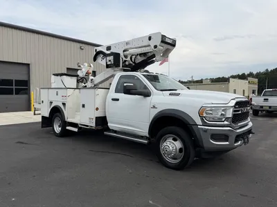 Used 2023 RAM 5500 VERSALIFT Bucket (boom) trucks Minnesota US | Carco Truck & Equipment #1513873