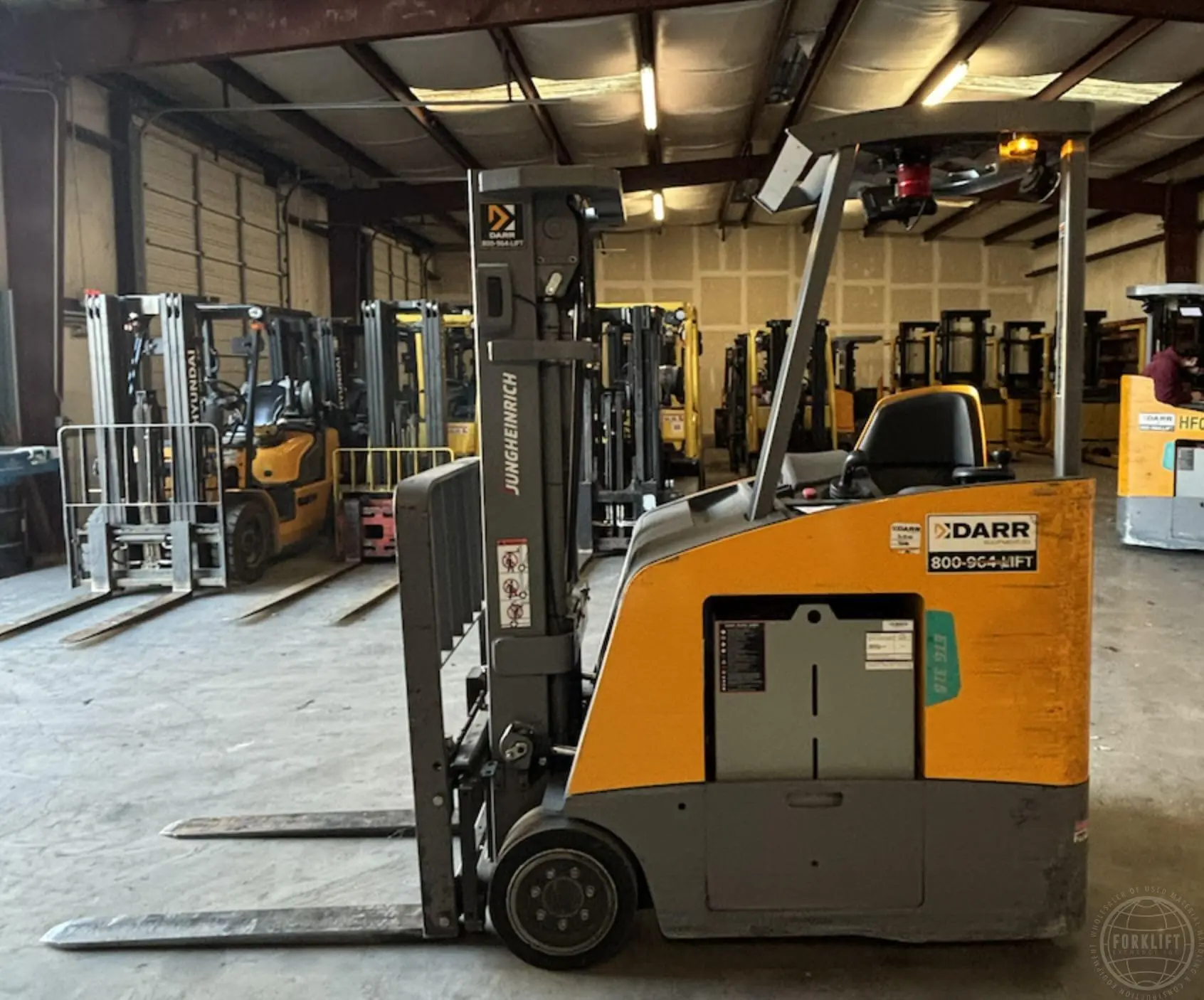 New | in-Stock 2021 JUNGHEINRICH ETG318 3-Wheel Sit down Electric Counterbalance Forklifts Texas US | Forklift Exchange #1274606