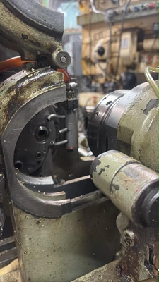 ESCOMATIC D6 Swiss Type Automatic Screw Machines | Global Machine Brokers, LLC (5)