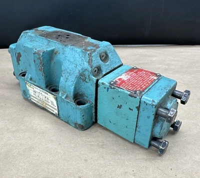 USED Vickers 628748