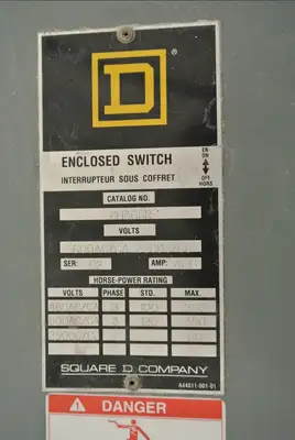 USED SQUARE D CH365R