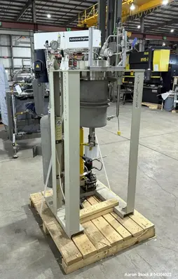 Used Autoclave Engineers 5 Gallon High Pressure Reactor System – 1900 PSI Jacket