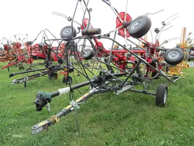 New | in-Stock 2024 MASSEY FERGUSON TD776TRC Tedders Pennsylvania US | Zimmerman Farm Service #1409943