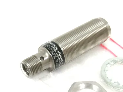 NEW PEPPERL FUCHS NMB5-18GM65-E0-FE-V1 INDUCTIVE PROXIMITY SENSOR NMB518GM65