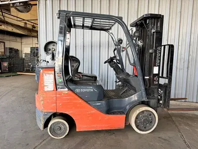 USED 2012 TOYOTA 8FGCU25