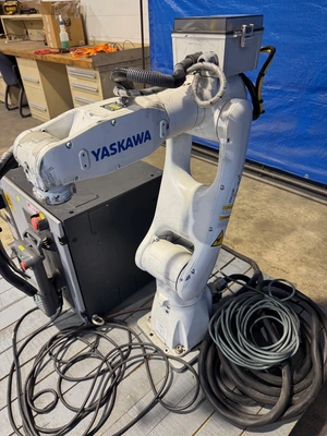 YASKAWA MOTOMAN GP7 6 Axis Robots | K.B. Industries LLC (7)