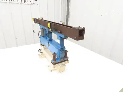 Used HOOSIER _UNKNOWN_ Vibratory Feeders Indiana US | Arrow Industrial #1436890