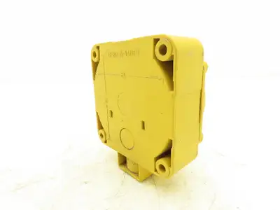Turck NC50-CP80-VP4X2 Capacitive Sensor 10-65VDC 4-Wire PNP Fine Adjustment