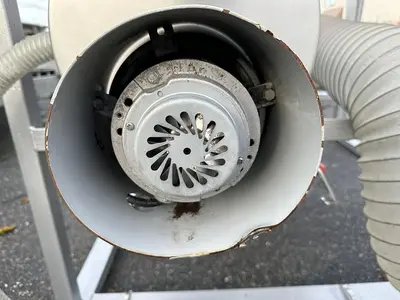 Vac-U-Max Vacuum Loader