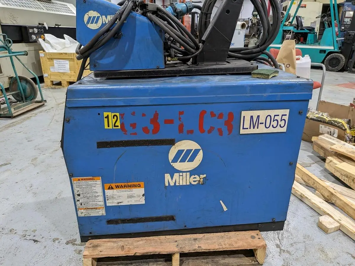 USED MILLER DELTAWELD 452