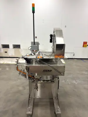 USED SUREKAP SK6000 CAPPER AND ELEVATOR