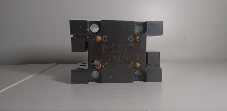 Used MT ToolHolder Tool Holders | MachineStation #946630