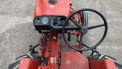 USED 1982 INTERNATIONAL 274