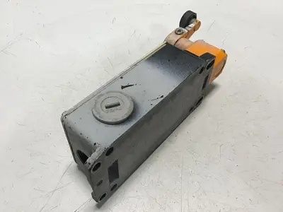 USED SIEMENS 3SE3 404-1G