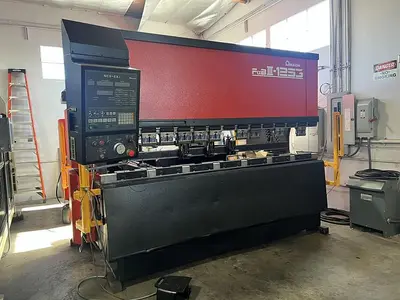 USED AMADA FBD-1253