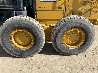 2011 Caterpillar 140M2