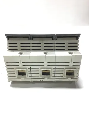 Allen-Bradley 1492-FB3J60 Fuse Holder 60A (Lot of 4)