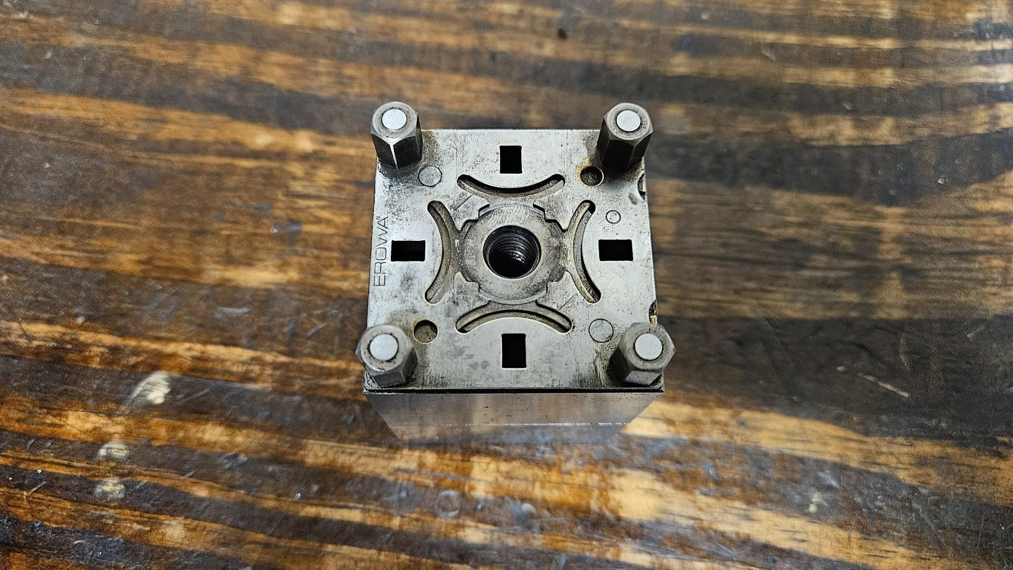 USED EROWA ER-008458