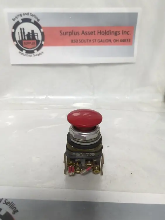 Used ALLEN BRADLEY 800T-D Relays & Switches Ohio US | Surplus Asset Holdings #1553674
