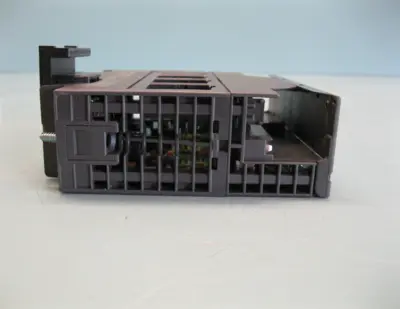Siemens 1P 6ES7331-7KB01-0AB0 Simatic S7 Input Module NEW D2